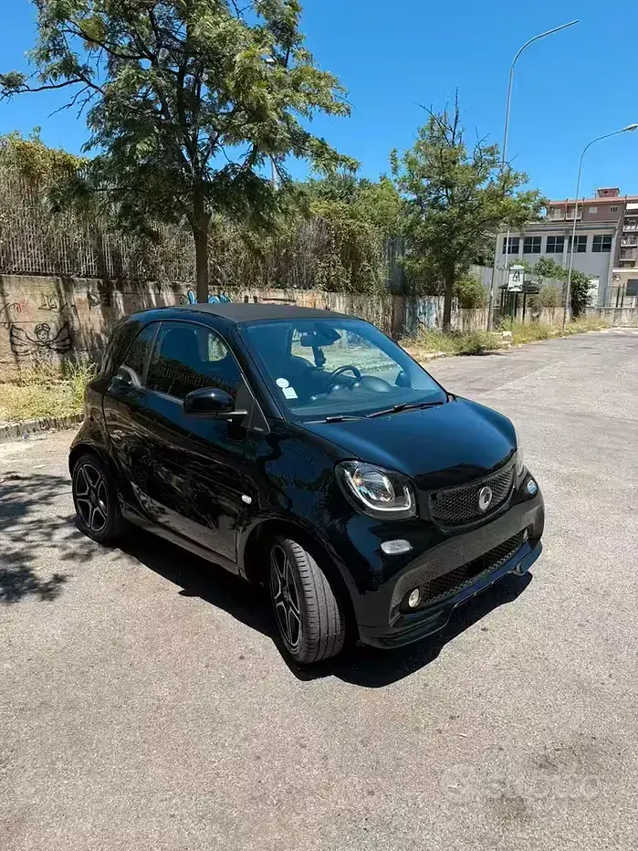 Usata Smart ForTwo Coupé 90 CV (66 kW) 2019 Nero Coupé