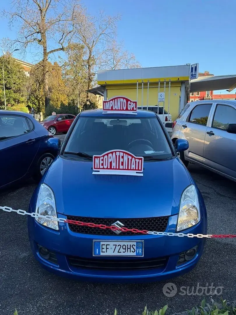 Usata Suzuki Swift GL 92 CV (67 kW) 2010 Blu Utilitaria