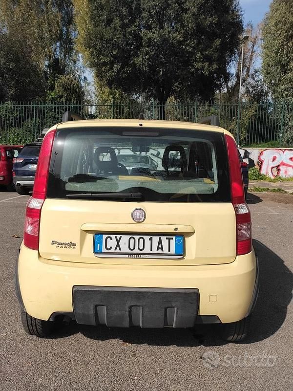 Usata Fiat Panda 4x4 Climbing 2005 Utilitaria