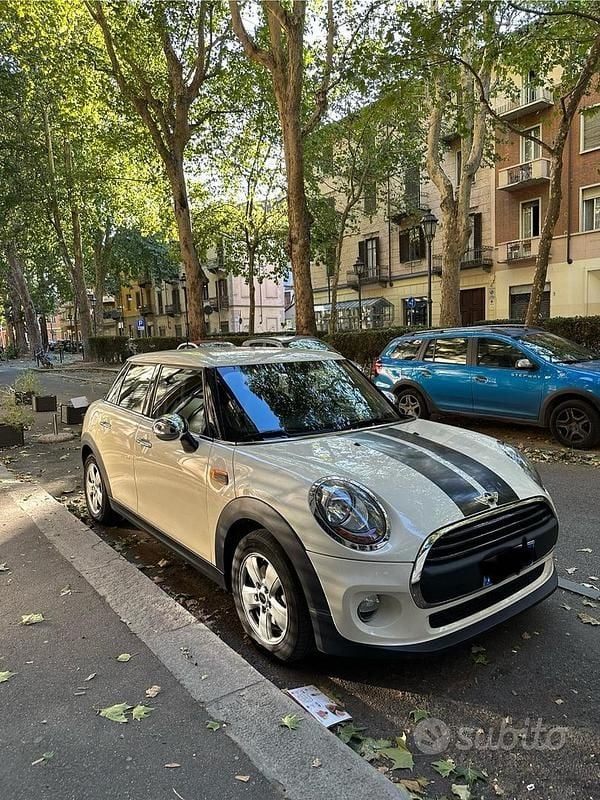 Usata Mini ONE 102 CV (75 kW) 2015 Bianco Utilitaria