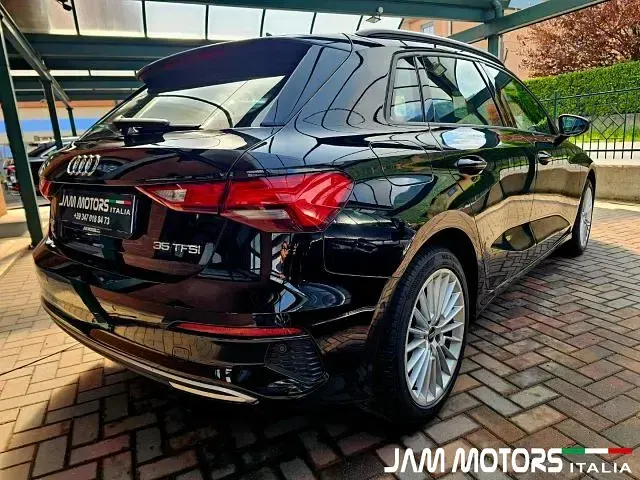 Usata Audi A3 Advanced 150 CV (110 kW) 2024 Nero metallizzato Berlina