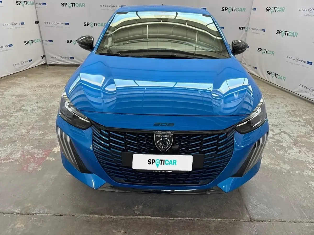 Usata Peugeot 208 GT 102 CV (75 kW) 2024 Blu Utilitaria