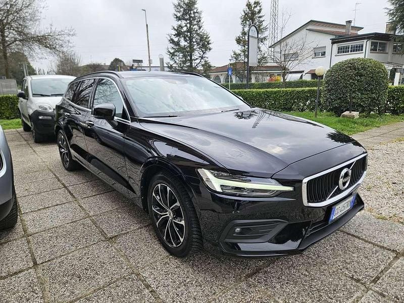 Usata Volvo V60 Business Edition 197 CV (144 kW) 2015 Nero Station wagon