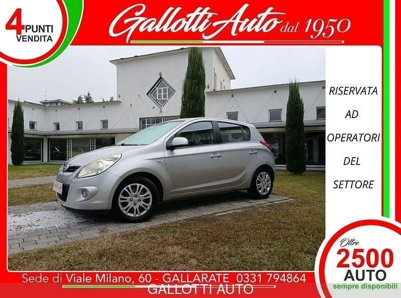 Usata Hyundai i20 Classic 77 CV (56 kW) 2010 Argento Utilitaria