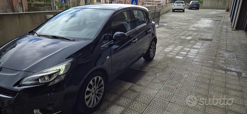 Usata Opel Corsa 95 CV (69 kW) 2015 Utilitaria