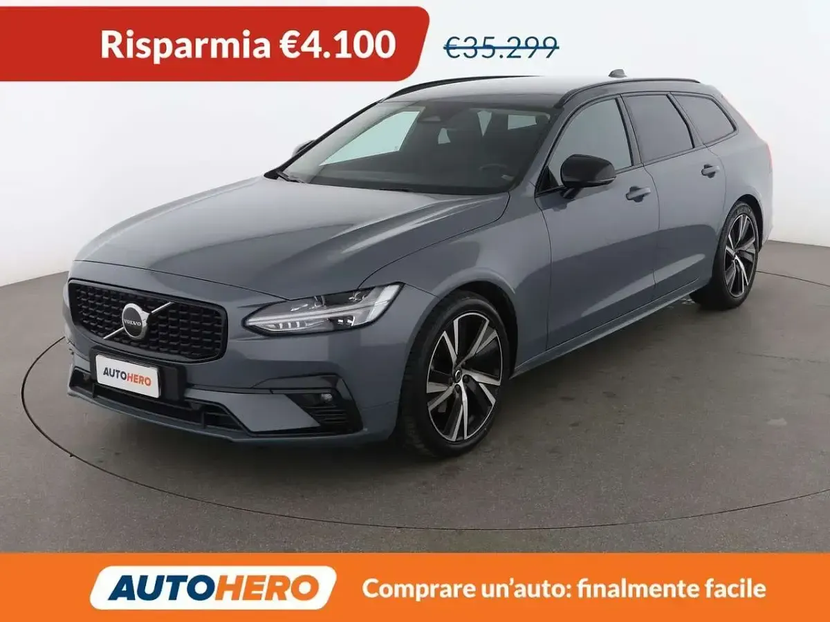 Usata Volvo V90 Plus 197 CV (144 kW) 2022 Blu Station wagon