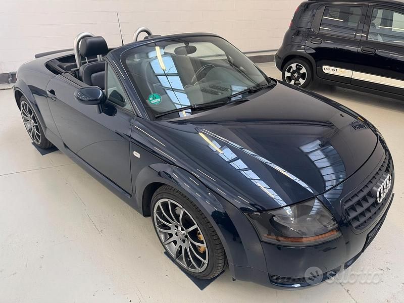 Blu Usata 2003 Audi TT Roadster Ambiente Cabrio | 12.900 € (Cara) - Immagine 1/4