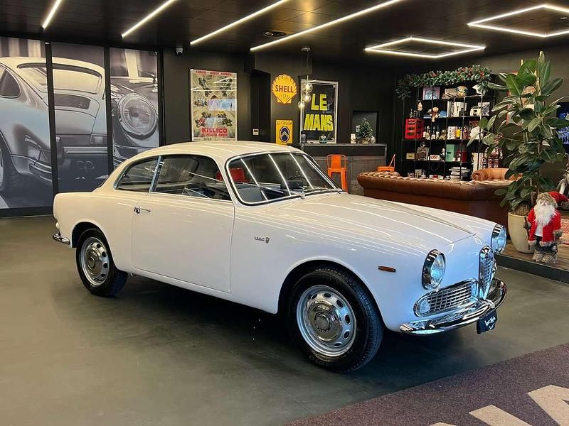 Usata Alfa Romeo Giulietta Sprint 95 CV (69 kW) 1960 Bianco Coupé
