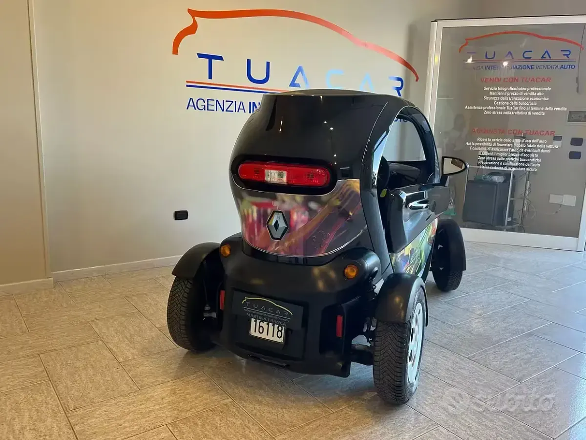 Usata Renault Twizy Urban 13 kW (18 CV) 2012 Nero Utilitaria