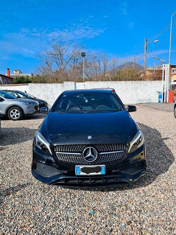 Usata Mercedes A200 Premium 136 CV (100 kW) 2016 Nero Berlina