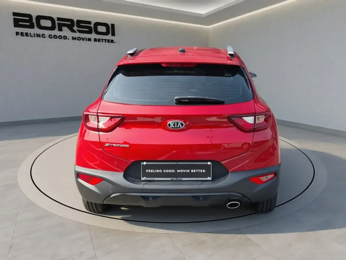 Usata Kia Stonic Style 100 CV (73 kW) 2018 Rosso metallizzato SUV