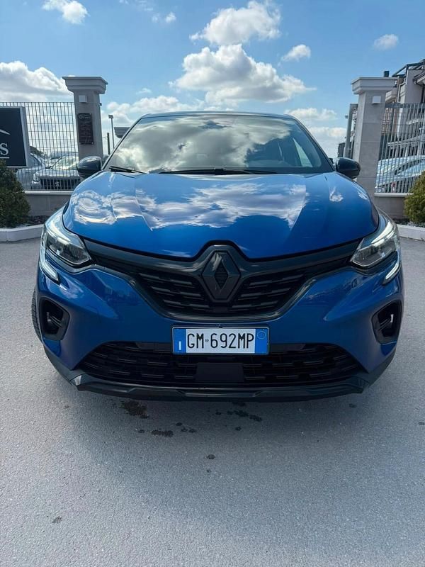 Usado Renault Captur Rive Gauche 140 CV (102 kW) 2023 Azul SUV