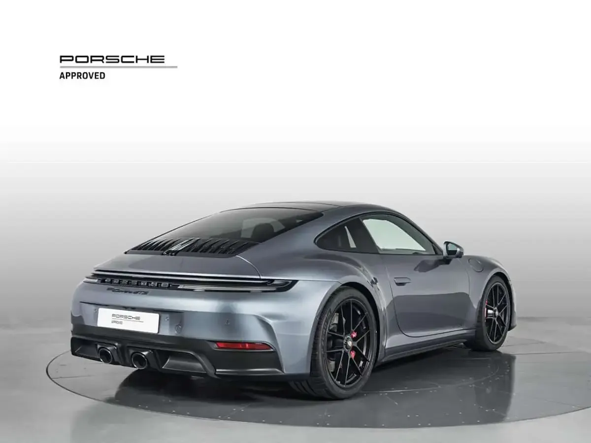 Usata Porsche 911 541 CV (397 kW) 2026 Grigio Cabrio
