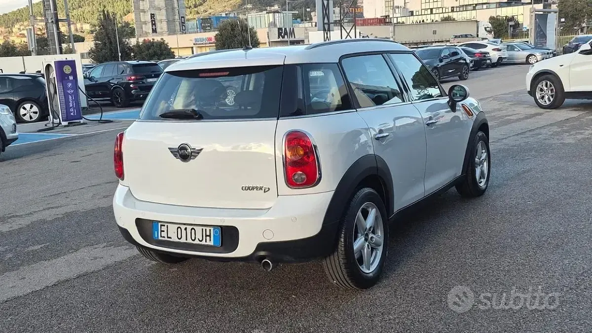 Usata Mini Cooper D Countryman 111 CV (81 kW) 2012 Bianco SUV