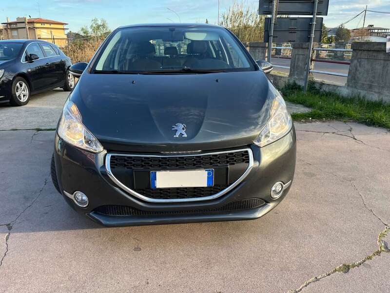 Usato 2015 Peugeot 208 1.4 LPG_Hybrid 95 CV (7.950 €)