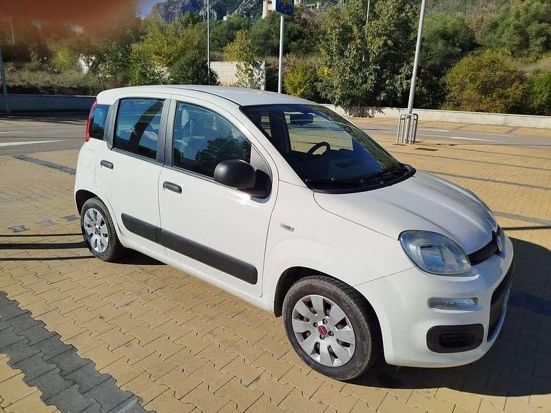 Usata Fiat Panda Dynamic 69 CV (50 kW) 2012 Bianco Utilitaria