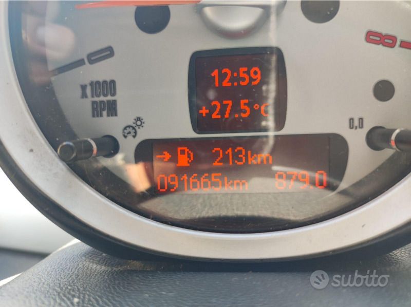 Bianco Usata 2009 Mini ONE Due volumi | 5000 € - Immagine 1/4