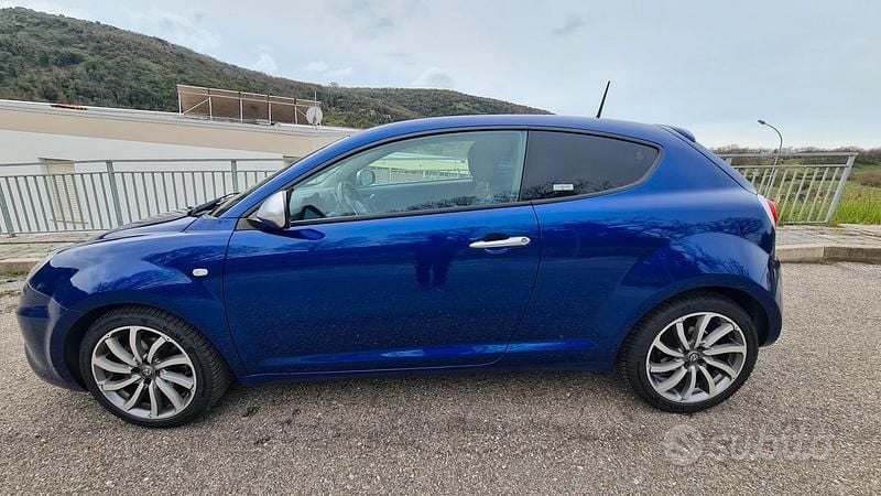Usata Alfa Romeo MiTo Super 95 CV (69 kW) 2017 Blu Utilitaria