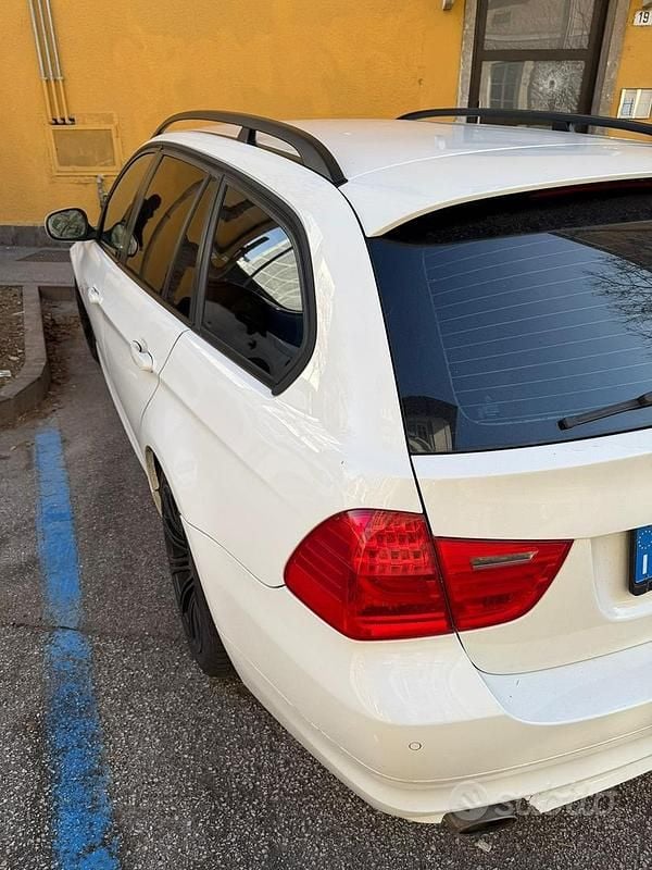 Usata BMW 320 177 CV (130 kW) 2009 Station wagon