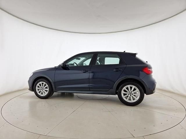 Usata Audi A1 Comfort 116 CV (85 kW) 2020 Blu firmamento metallizzato SUV