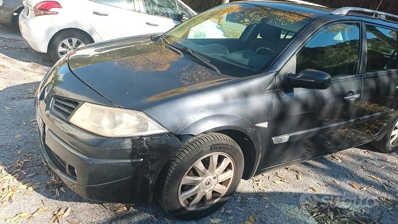 Nero Usata 2006 Renault Mégane GrandTour Station wagon | 500 € - Immagine 1/3