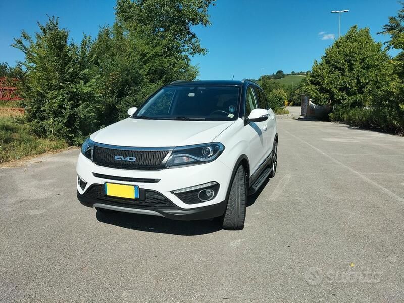 Usata EVO Evo 6 150 CV (110 kW) 2021 Bianco SUV