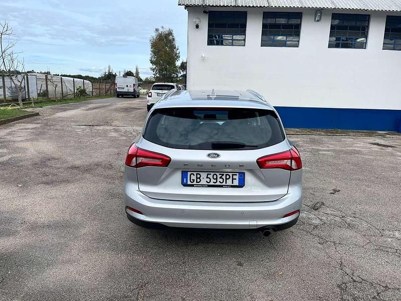 Usata Ford Focus Business Edition 120 CV (88 kW) 2020 Argento Station wagon