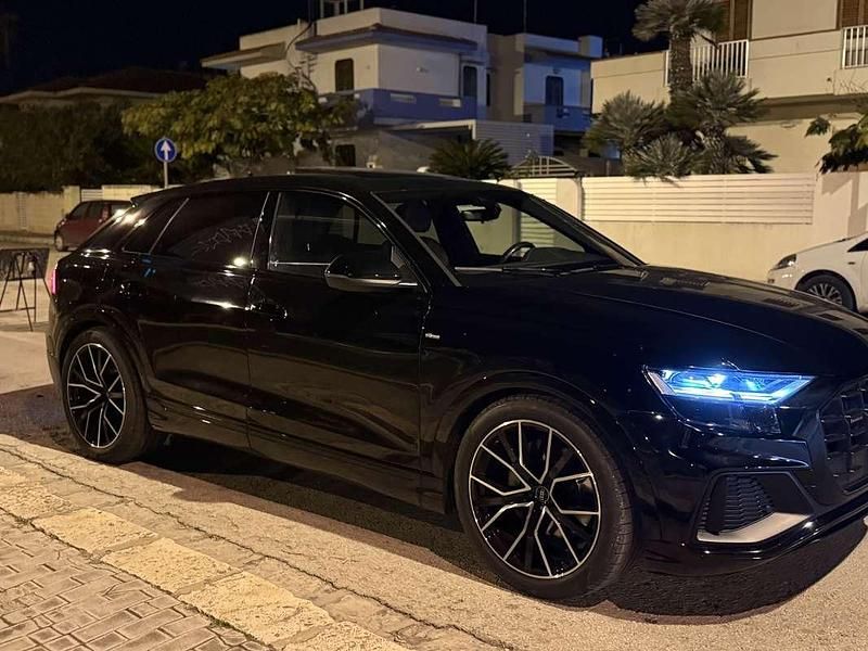 Usata Audi Q8 Sport 286 CV (210 kW) 2023 SUV