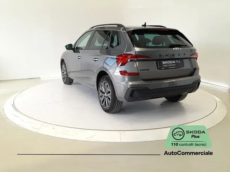 Usata Skoda Kamiq 116 CV (85 kW) 2025 Grigio scuro SUV