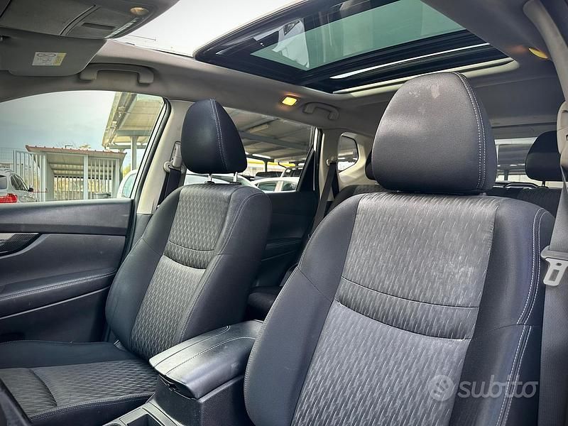 Usata Nissan X-Trail N-Connecta 131 CV (96 kW) 2017 Bianco SUV