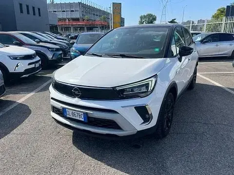 Usata Opel Crossland Design & Tech 110 CV (80 kW) 2022 SUV