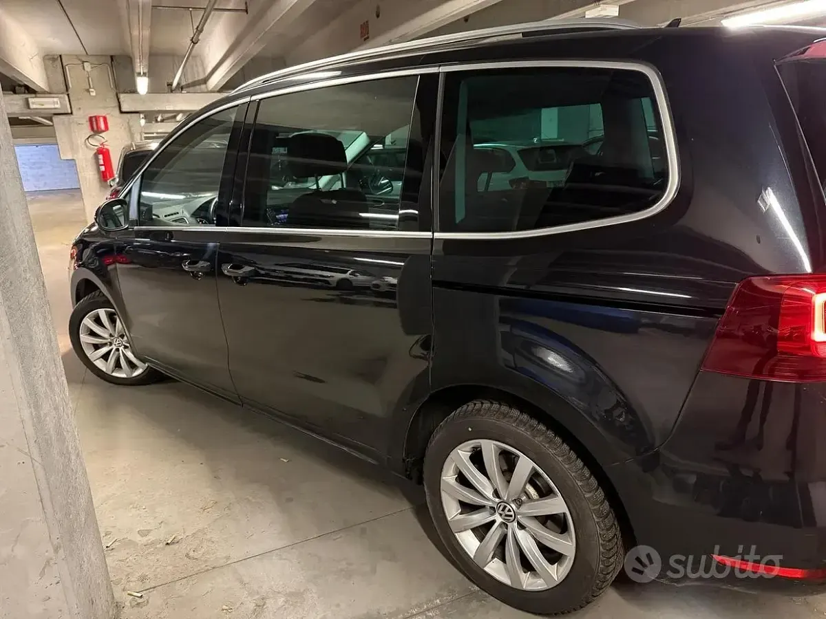Usata VW Sharan 150 CV (110 kW) 2016 Nero Monovolume