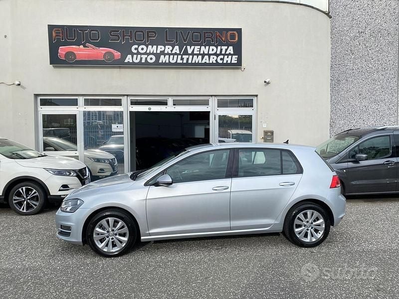 Usata VW Golf VII Executive 110 CV (80 kW) 2017 Grigio Station wagon
