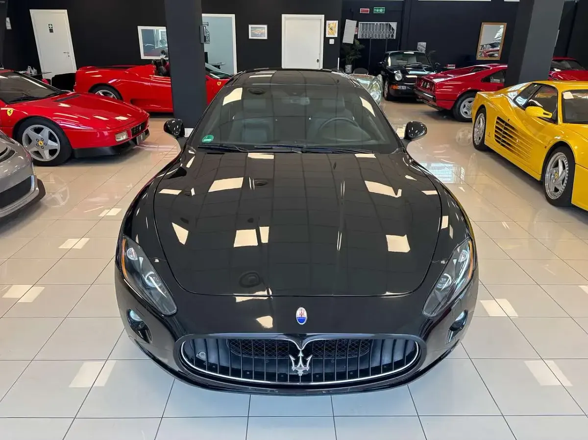 Usata Maserati Granturismo 450 CV (330 kW) 2011 Nero Coupé