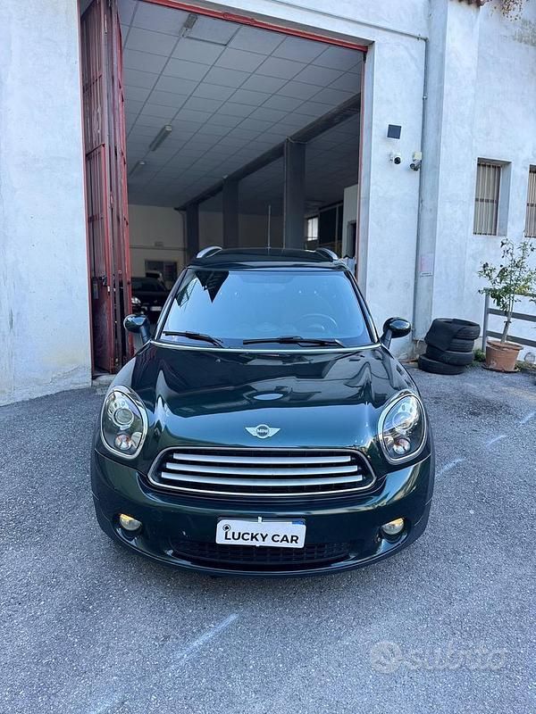 Usata Mini Countryman 111 CV (81 kW) 2012 Verde SUV