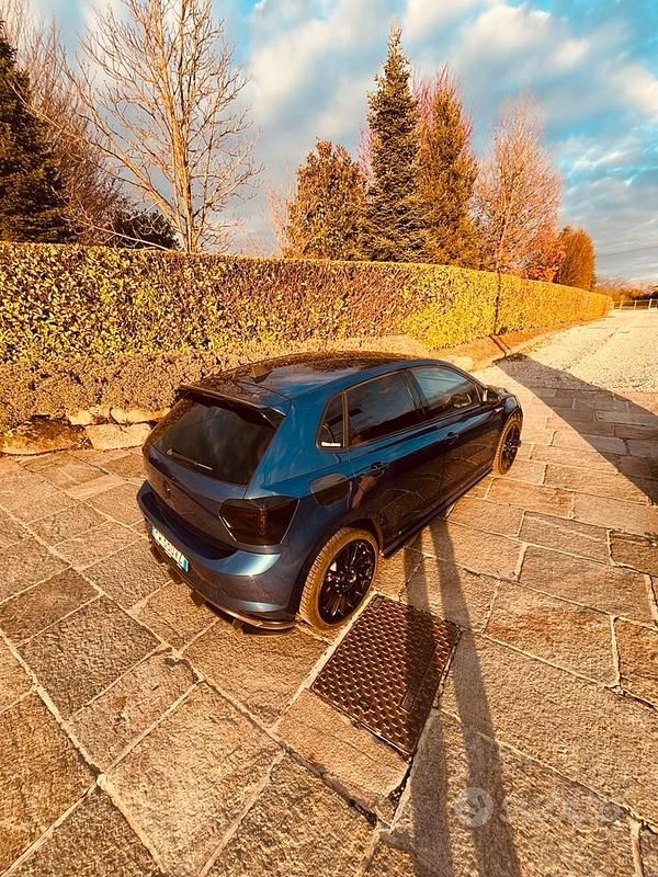 Usata VW Polo GTI 200 CV (147 kW) 2019 Blu Berlina