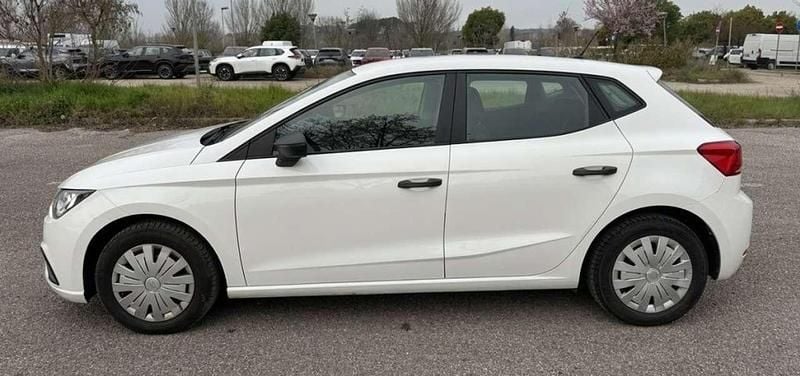 Usata Seat Ibiza Reference 90 CV (66 kW) 2019 Bianco metallizzato Utilitaria