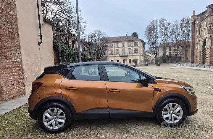 Usata Renault Captur Intens 101 CV (74 kW) 2022 SUV