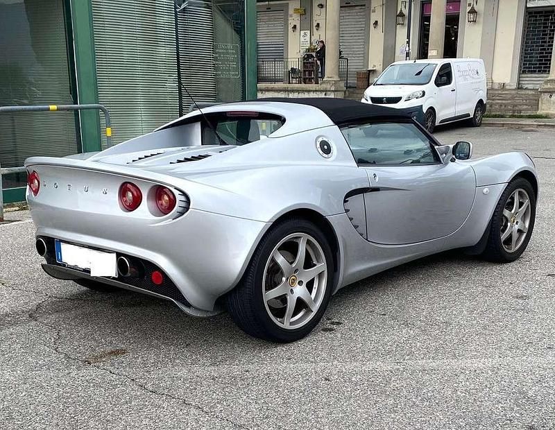 Usata Lotus Elise 121 CV (88 kW) 2003 Argento Cabrio