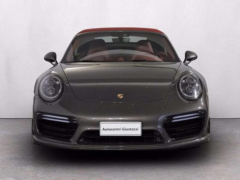 Usata Porsche 911 Turbo S 581 CV (427 kW) 2016 Grigio Coupé