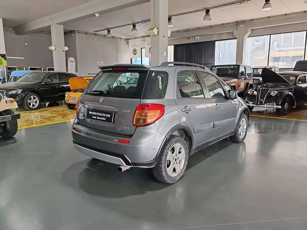 Usata Suzuki SX4 120 CV (88 kW) 2008 Grigio SUV