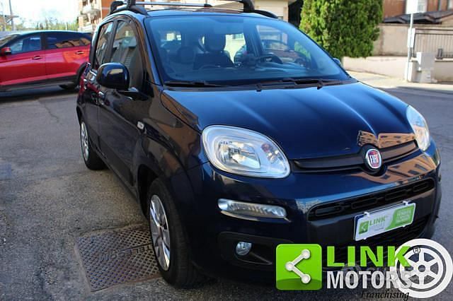 Usata Fiat Panda Easy 69 CV (50 kW) 2017 Blu Berlina