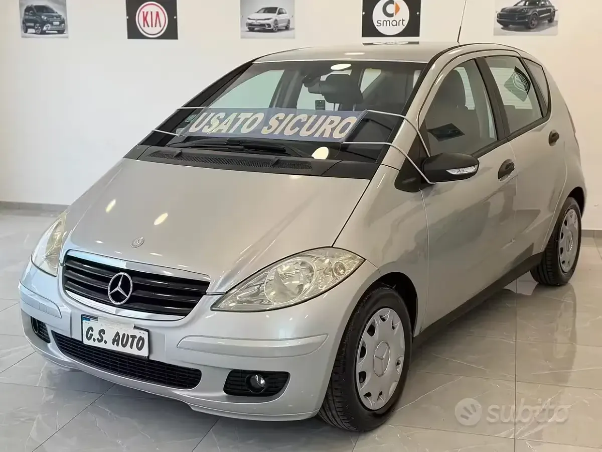 Usata Mercedes A180 Avantgarde 109 CV (80 kW) 2006 Grigio Berlina
