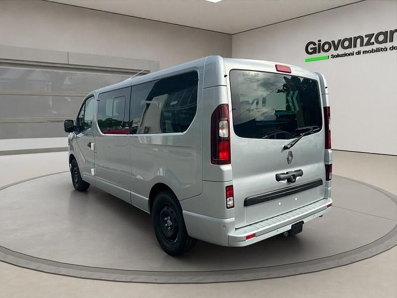 Usata Renault Trafic Equilibre 150 CV (110 kW) 2024 Grigio magnete Monovolume