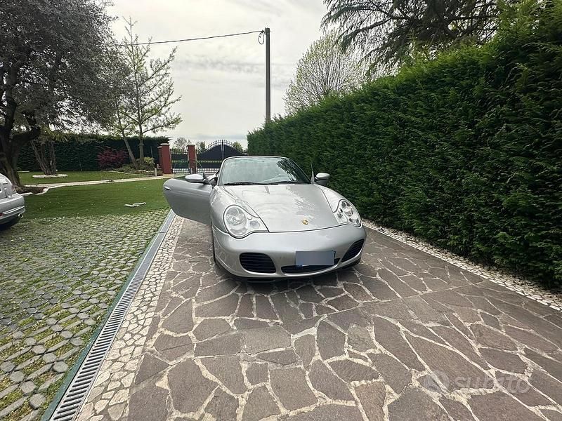 Usata Porsche 911 Carrera 4S 320 CV (235 kW) 2006 Grigio Cabrio