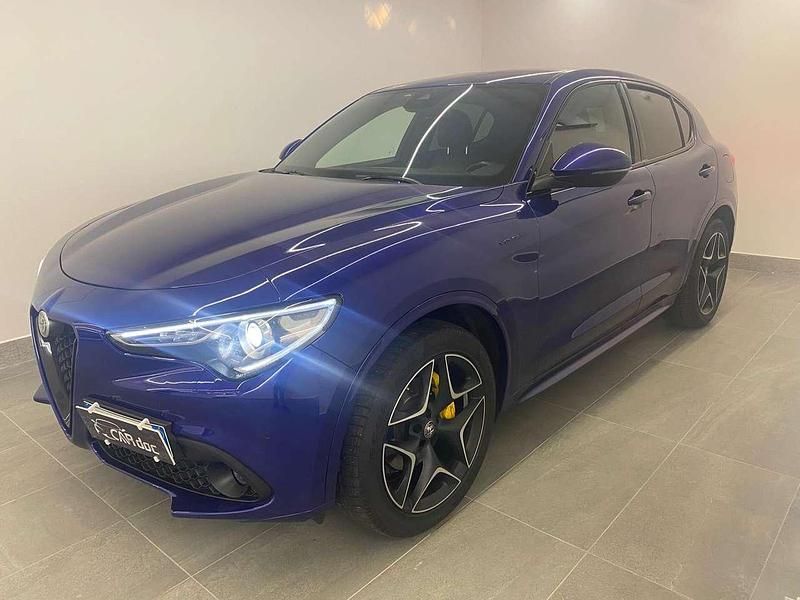 Blu/azzurro Usata 2020 Alfa Romeo Stelvio Veloce SUV | 25.900 € (Super prezzo) - Immagine 1/4
