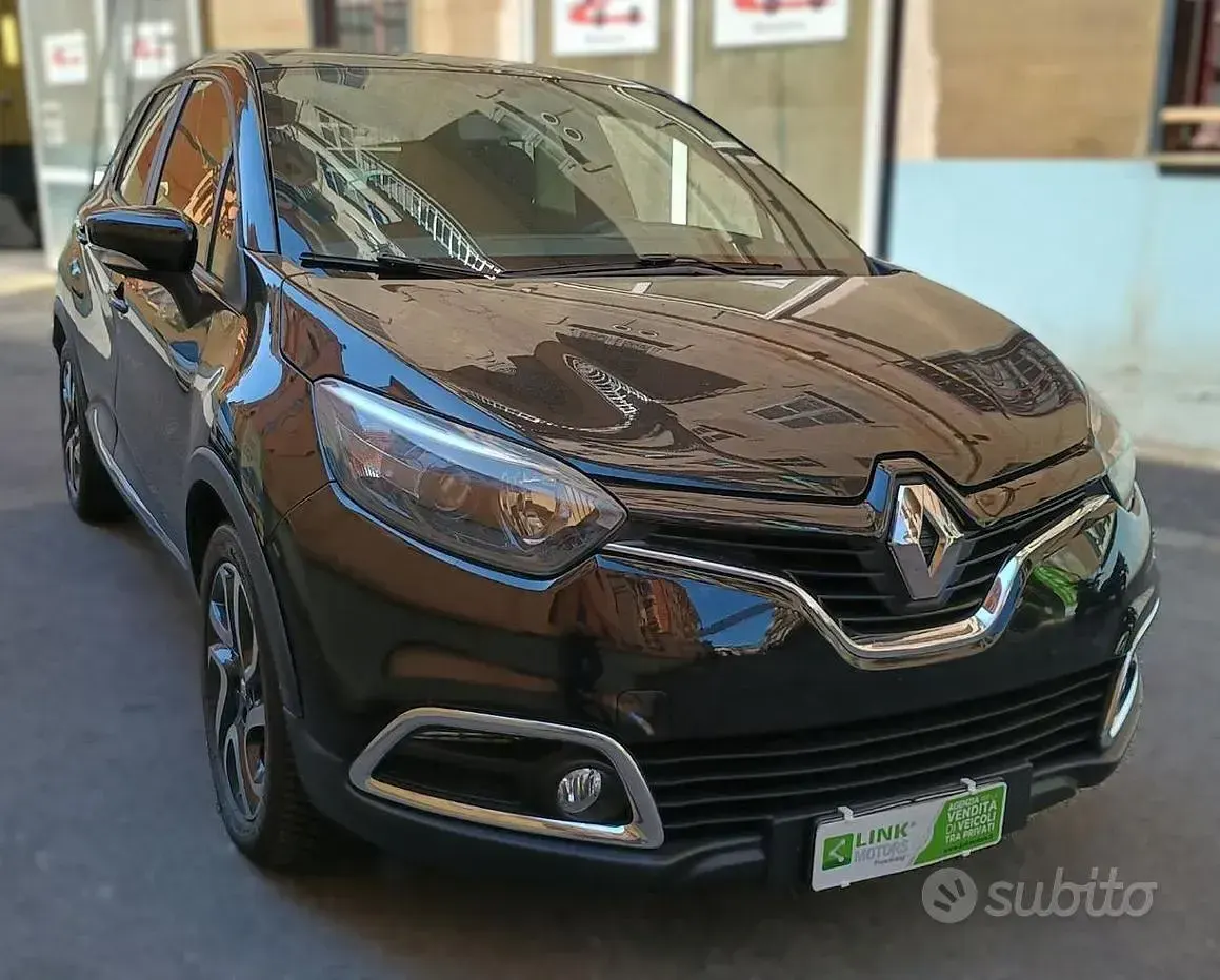 Usata Renault Captur 90 CV (66 kW) 2014 Nero SUV