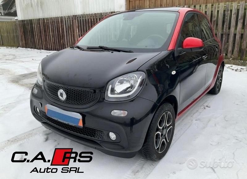 Usata Smart ForFour Prime 90 CV (66 kW) 2016 Nero Utilitaria
