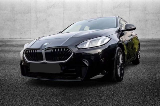 Usata BMW 120 156 CV (114 kW) 2024 Nero Utilitaria