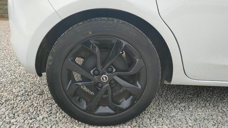 Usata Opel Corsa 90 CV (66 kW) 2016 Bianco Utilitaria